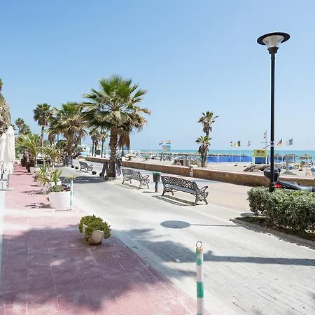 Malagasuite Front Beach & Parking Apartment Torremolinos
